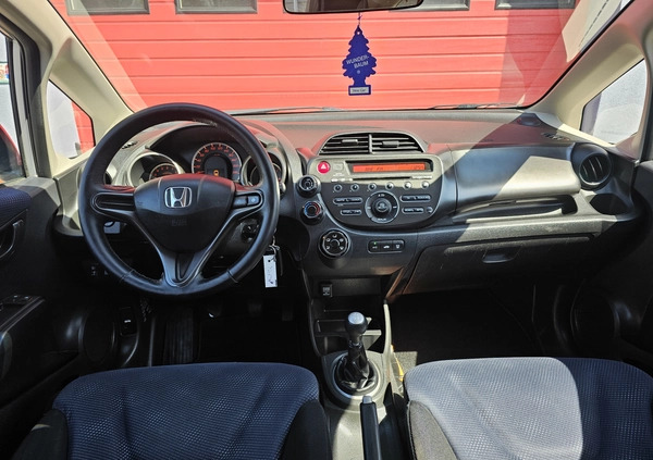 Honda Jazz cena 29500 przebieg: 172652, rok produkcji 2015 z Puławy małe 232